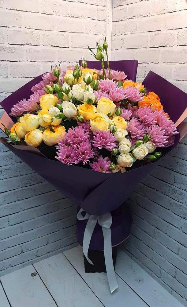 Букет цветов из: Хризантемы и Розы в Реммаш