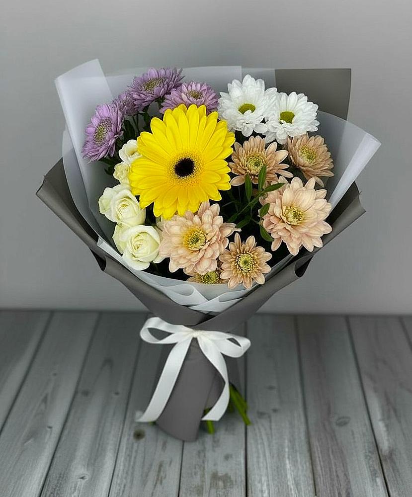 Букет цветов из: Розы, Герберы и Хризантемы в Реммаш