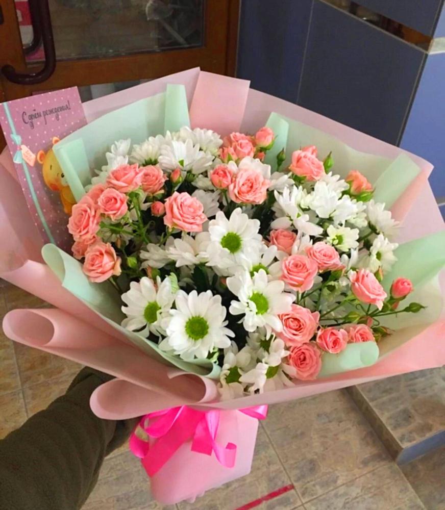 Букет цветов из: Розы и Хризантемы в Реммаш