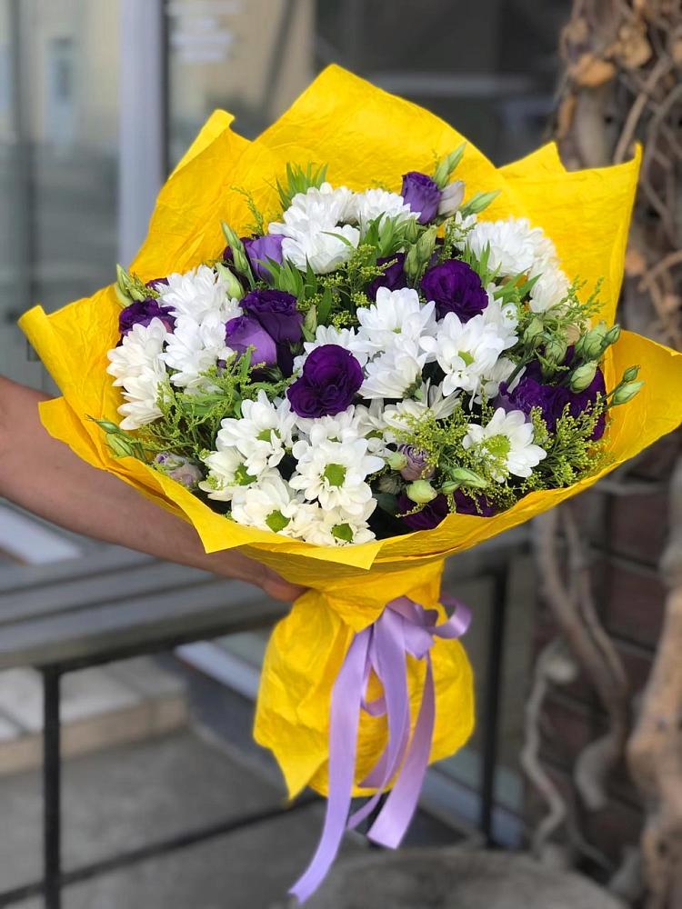 Букет цветов из: Ирисы, Хризантемы и Ромашки в Реммаш