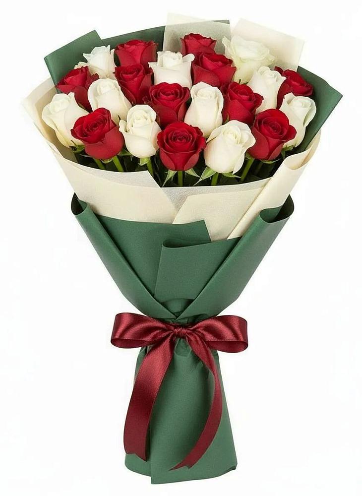 Букет Микс из красных и белых роз в Реммаш