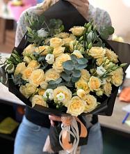 Букет цветов из:  Розы и Лизиантусы #REPLACE_PRED# Реммаш